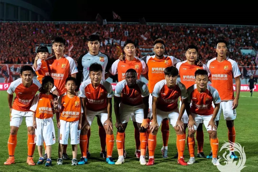 使他成为一 使他成为一