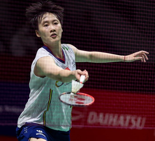 这片场地承 这片场地承